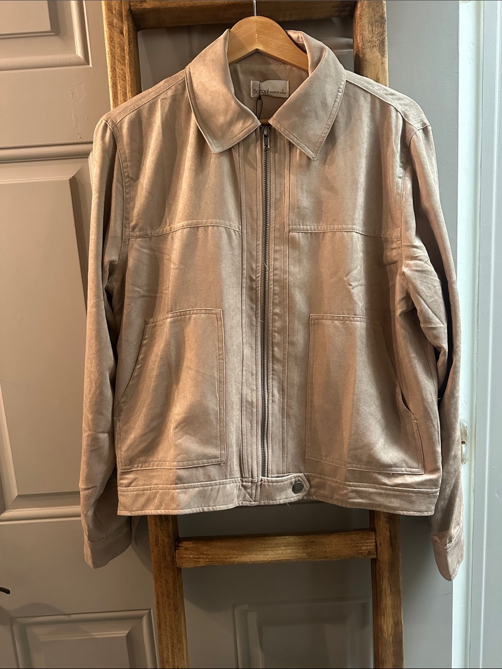 Light Beige Zip-Front Jacket with Patch Pockets